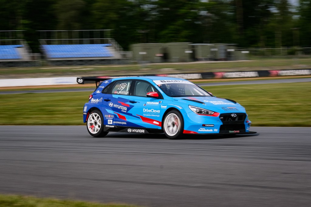 Hyundais nye satsning med Martin Andersen fik en flot start - og viborgenserne slår da også fast, at der skal udvikles videre frem mod den 20-21. juni, hvor første løb køres
(Foto: Kim Gripping/TCR Denmark/Boxengasse)